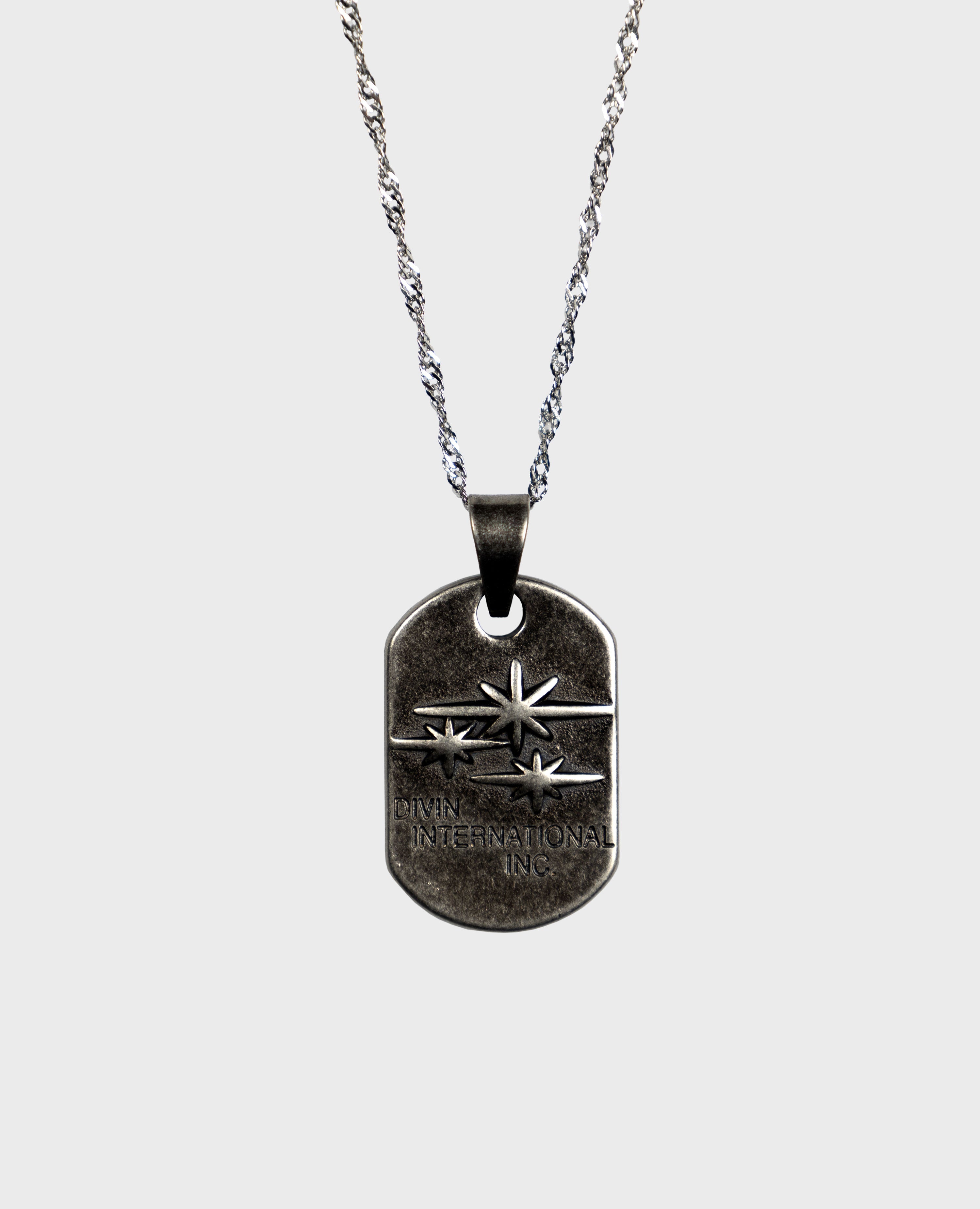 DOG-TAG PENDANT NECKLACE
